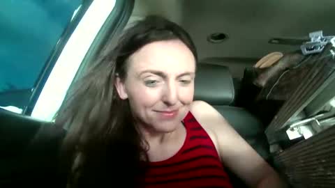 VinnyMacNDelilah online show from April 2026 10:37:02 PM