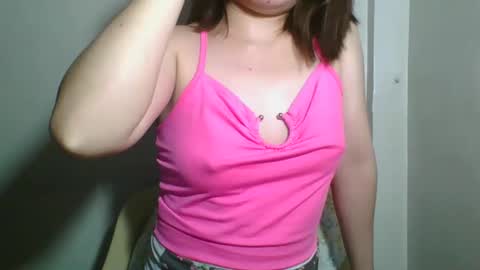 Larice online show from February 2025 03:40:01 AM