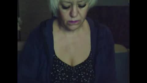 larisaq4ugo24 online show from October 2025 03:54:02 PM