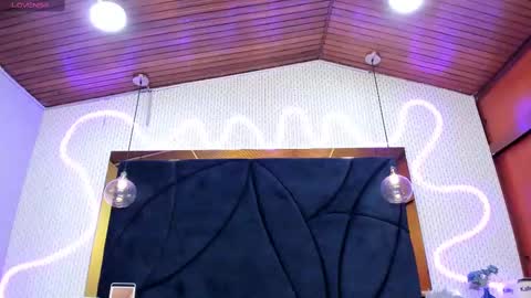 Snapshot of larissaevans chatting on February 2025 06:04:02 PM Valentina online show from February 2025 06:04:02 PM
