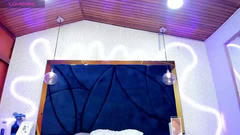 Snapshot of larissaevans chatting on February 2025 12:24:01 PM Valentina online show from February 2025 12:24:01 PM