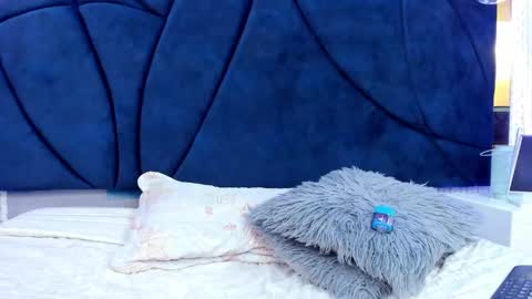 Snapshot of larissaevans chatting on March 2025 12:23:02 PM Valentina online show from March 2025 12:23:02 PM