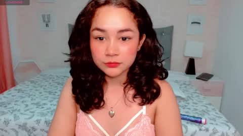 Snapshot of larissalove_doll chatting on January 2025 06:47:01 PM Larissas online show from January 2025 06:47:01 PM