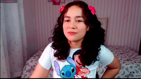 Snapshot of larissalove_doll chatting on January 2025 01:11:02 AM Larissas online show from January 2025 01:11:02 AM