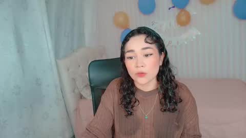 Larissas online show from October 2025 09:37:01 PM