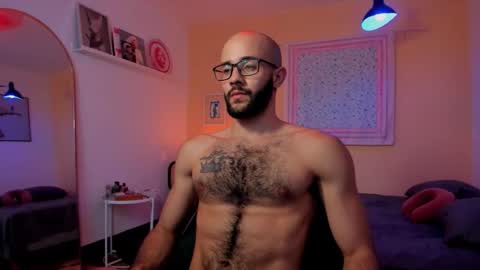 larry_stewart online show from February 2026 10:36:01 PM