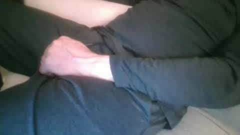 larryj007 online show from April 2026 02:14:01 AM