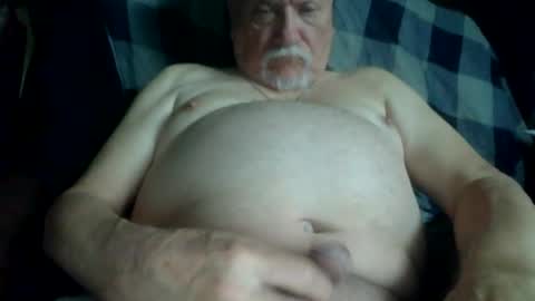 larryw01 online show from August 2026 02:08:02 PM