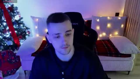 Snapshot of larstar01 chatting on January 2026 11:10:02 PM Lars online show from January 2026 11:10:02 PM