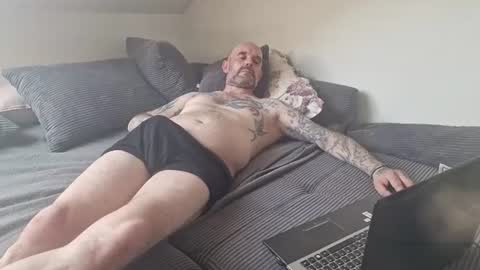 larsvegas1895 online show from June 2026 11:04:02 AM