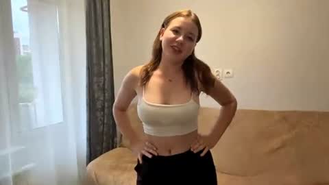 Sandy online show from August 2026 02:00:02 PM