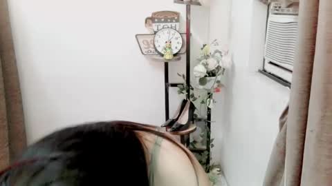 Kendra online show from October 2025 12:27:01 PM