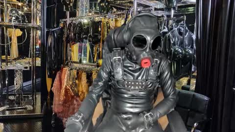 latexlover202 online show from February 2026 10:13:02 PM