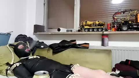 Snapshot of latexmaid69 chatting on December 2024 11:56:02 PM Latexmaid69 online show from December 2024 11:56:02 PM
