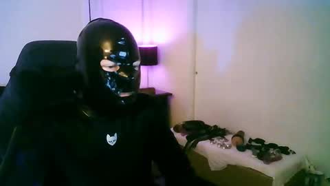 Snapshot of latexminheadroom chatting on October 2025 01:50:02 AM latexminheadroom online show from October 2025 01:50:02 AM
