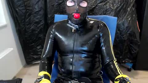 latexslaafboy online show from December 2024 07:05:01 AM