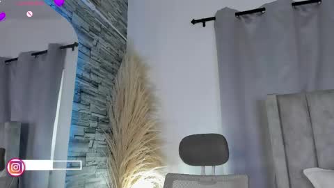 Snapshot of latikamarala_ chatting on June 2026 02:21:02 PM Lorena online show from June 2026 02:21:02 PM