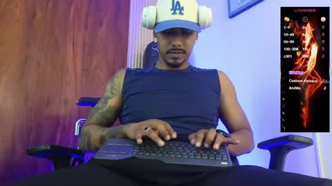 Snapshot of latin_blackmen chatting on June 2026 04:18:01 PM latin_blackmen online show from June 2026 04:18:01 PM