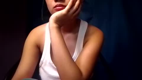 latina_shaine online show from May 2026 06:30:01 AM