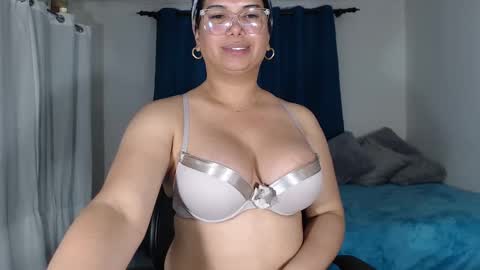FLOR SALVAJE online show from January 2025 03:34:02 AM