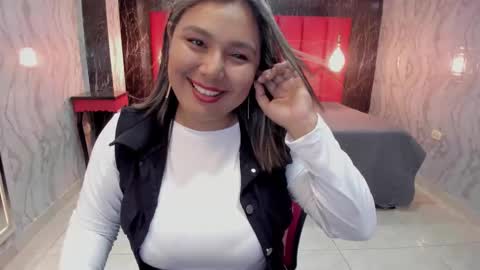 EMMA   online show from February 2026 03:06:02 PM