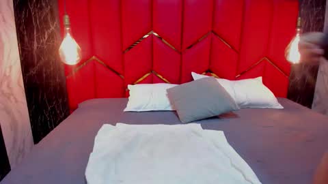 EMMA   online show from February 2026 04:24:02 PM