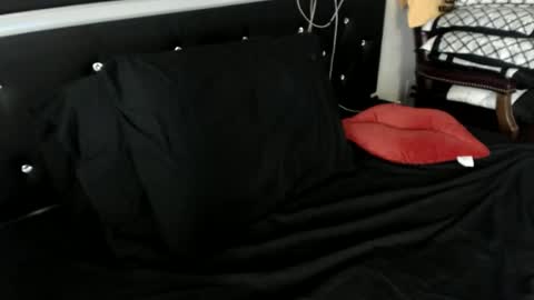 Chris online show from December 2024 02:46:02 PM