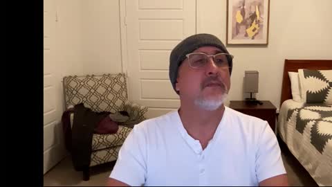 QS - INDEPENDENT MODEL online show from January 2026 05:12:02 AM