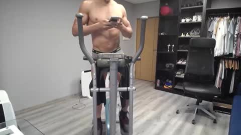 Snapshot of latino23bom chatting on October 2025 08:00:02 AM sam online show from October 2025 08:00:02 AM