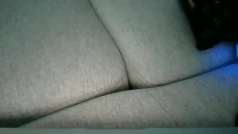 latinromeo1a online show from April 2026 04:17:02 PM