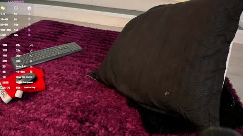 LEANDRO online show from December 2024 05:37:02 PM