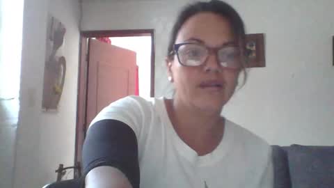 Laura online show from February 2026 02:56:02 PM