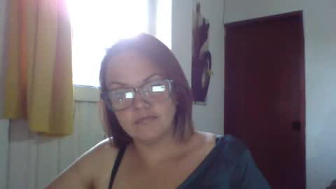 Snapshot of lau16310 chatting on June 2026 10:19:02 PM Laura online show from June 2026 10:19:02 PM