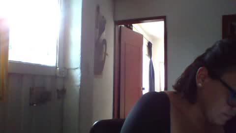 Snapshot of lau16310 chatting on June 2026 08:44:02 PM Laura online show from June 2026 08:44:02 PM