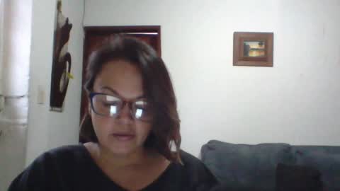 Snapshot of lau16310 chatting on June 2026 12:20:01 PM Laura online show from June 2026 12:20:01 PM