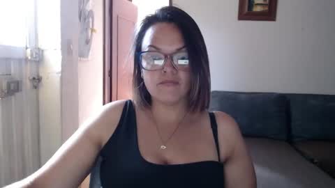 Snapshot of lau16310 chatting on June 2026 08:44:01 PM Laura online show from June 2026 08:44:01 PM