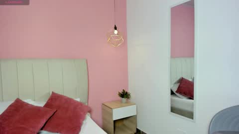 Snapshot of lau_saenz_ chatting on October 2025 02:16:01 PM Lau online show from October 2025 02:16:01 PM