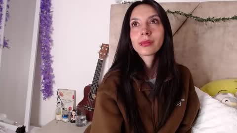 Snapshot of laugreen chatting on June 2026 12:25:02 AM Laura online show from June 2026 12:25:02 AM