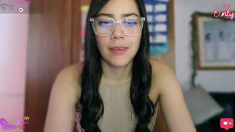 laujgray online show from March 2026 06:09:02 PM