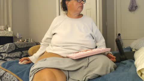 Snapshot of laulauma chatting on July 2026 02:51:01 AM LauLauMa online show from July 2026 02:51:01 AM