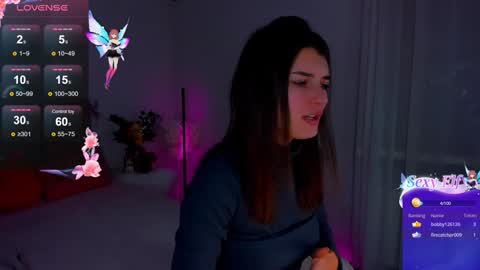 Laura online show from December 2024 09:27:01 AM