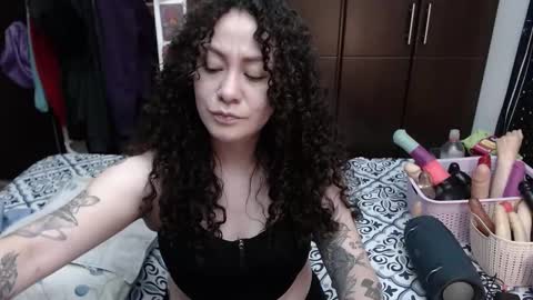  Wen  online show from September 2025 10:25:02 PM