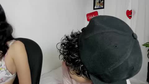 laura_and_kevin online show from February 2026 06:17:02 PM