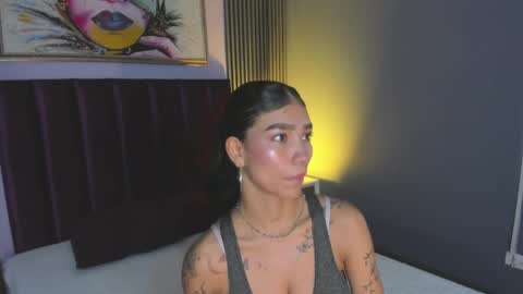 Laura online show from April 2026 12:37:01 PM