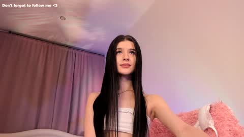 Laura online show from January 2025 02:35:01 AM