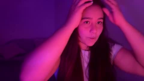 laura online show from March 2026 12:04:02 AM