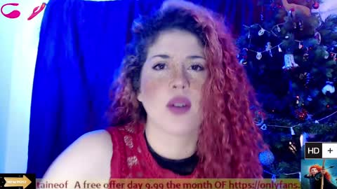 Snapshot of laura_fountain_ chatting on December 2024 04:21:02 PM weedcam Curly Laura OF online show from December 2024 04:21:02 PM