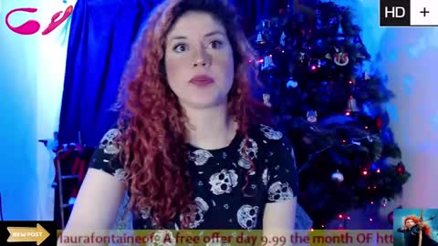 Snapshot of laura_fountain_ chatting on January 2025 11:57:01 AM weedcam Curly Laura OF online show from January 2025 11:57:01 AM