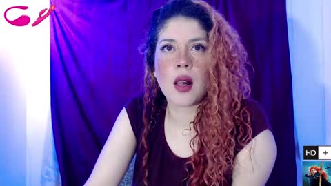 Snapshot of laura_fountain_ chatting on January 2025 12:58:02 PM weedcam Curly Laura OF online show from January 2025 12:58:02 PM