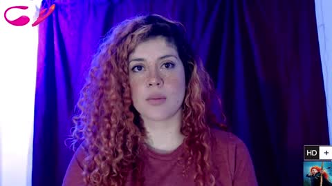 Snapshot of laura_fountain_ chatting on January 2025 03:11:02 AM weedcam Curly Laura OF online show from January 2025 03:11:02 AM